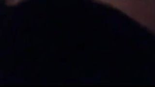 Elle se film toute seule en train de se faire baiser