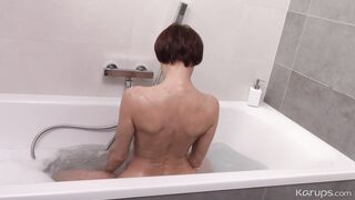 Rubbing & Riding Ola