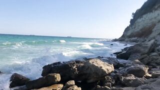 POV Public Beach Sex With a Big-Ass Amateur, Ending With a Cumshot