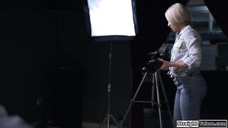 Milf photographer seduced by her client