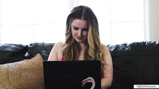 Im giving my shemale gf backdoor access