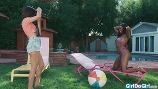 I kissed my bestie during our photoshoot