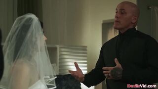 Wife getting fucked by husbands stepdad