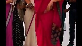 Cute HOT college girls dancing non nude